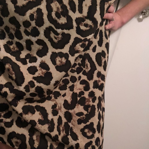 Leopard Print Lantern Sleeve Tunic Dress - Picture 9 of 9